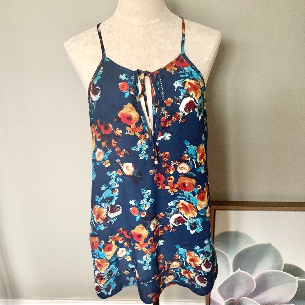 Lily White blue floral top
